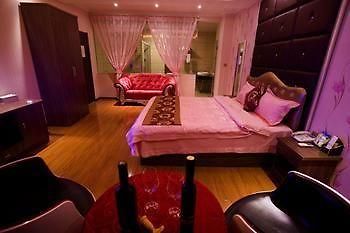 Yuxi Hongyuan Star Hotel ภายนอก รูปภาพ